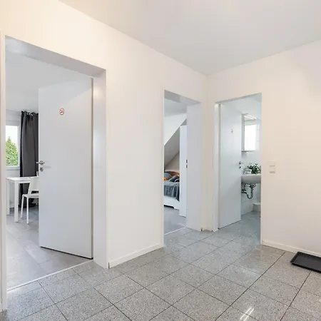 Apartment Geraeumige In Fuer 7 Personen *